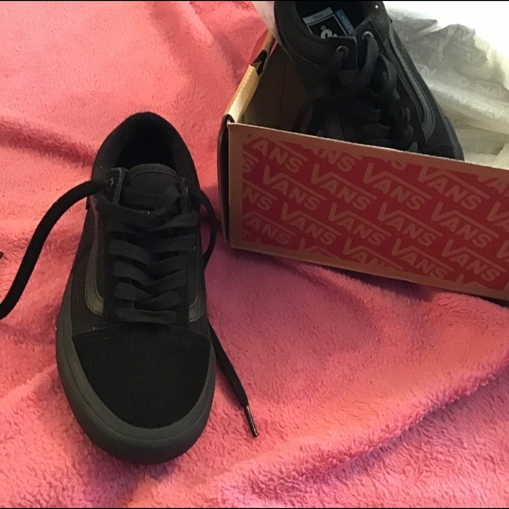 All black vans.